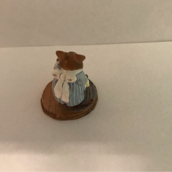 WFF “Don’t cry” M-149 RETIRED - Picture 5 of 7